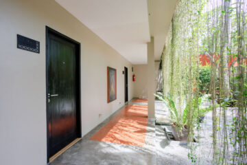 Deluxe King Garden View
