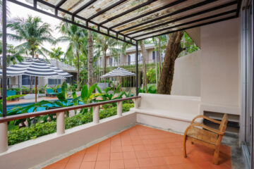 One Bedroom Villa Poolside