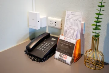 Deluxe King Garden View Amenity