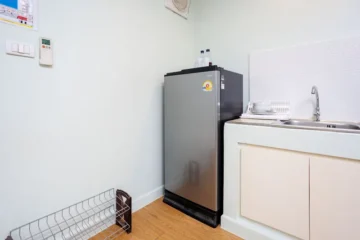 Deluxe King Garden View Amenity